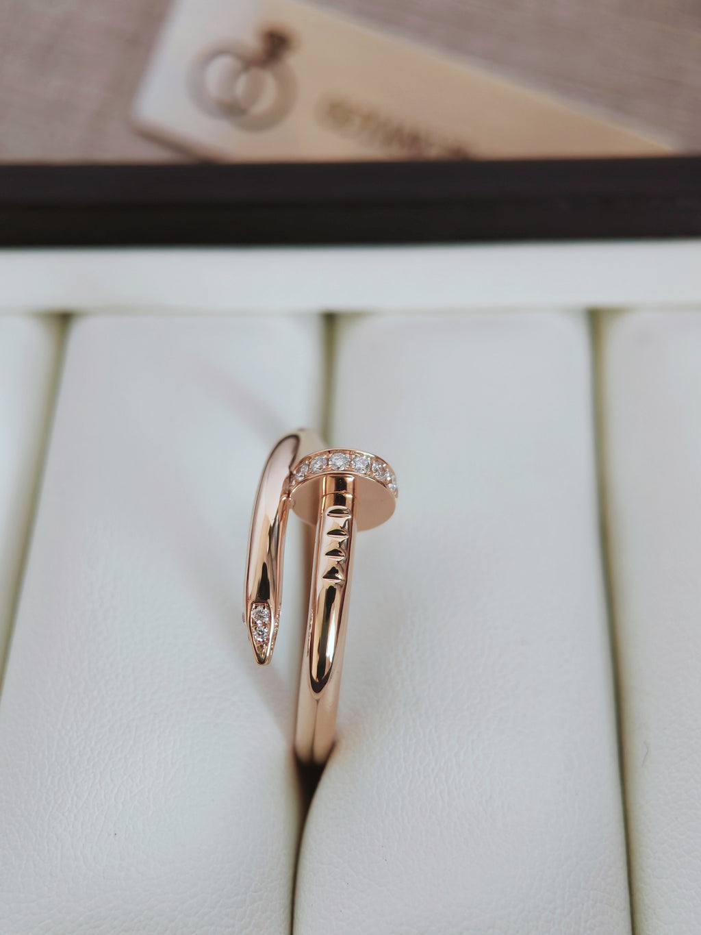 Juste un Clou Ring, Diamonds