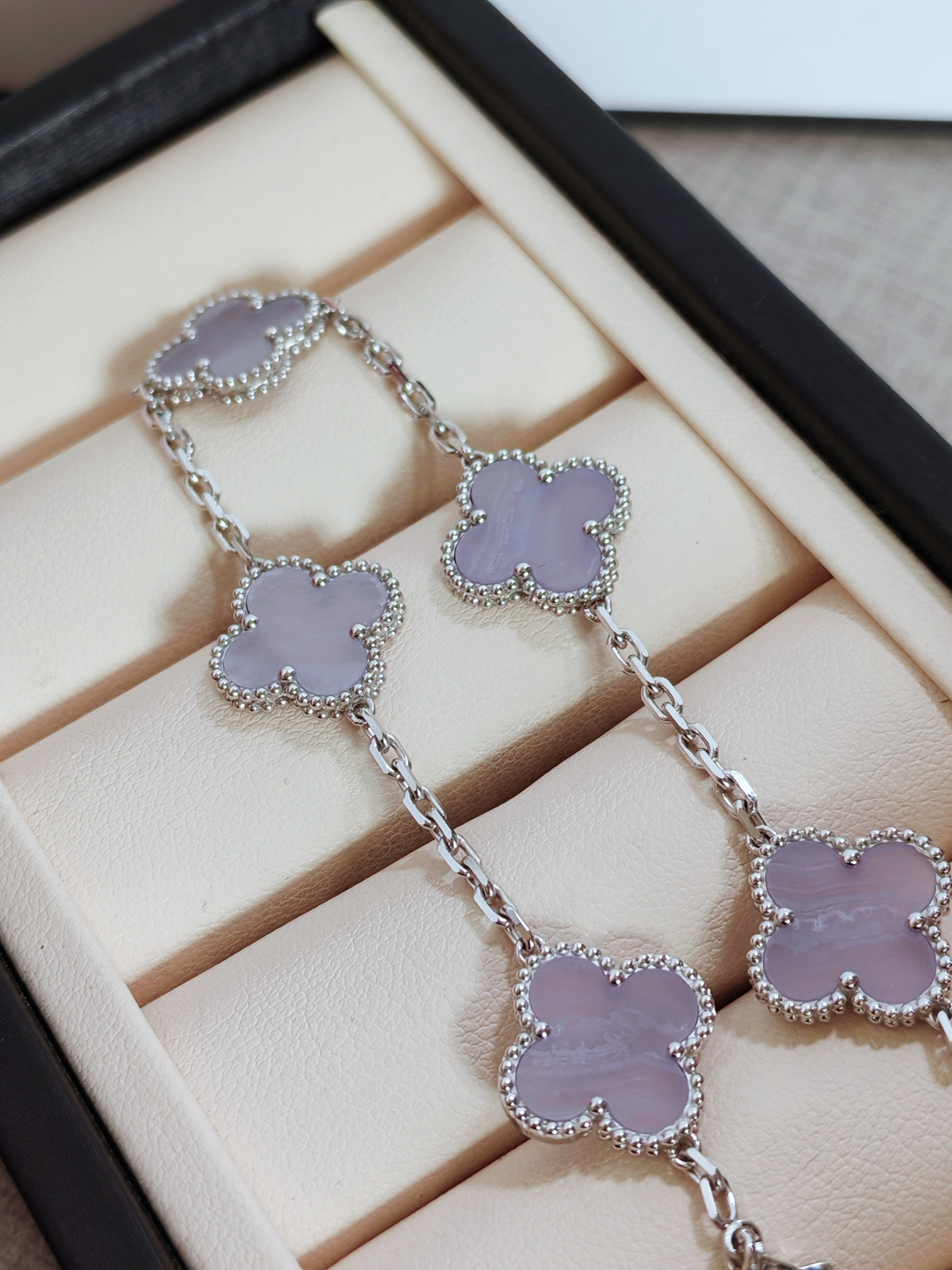 Vintage Alhambra Bracelet, 5 Motifs Chalcedony Edition