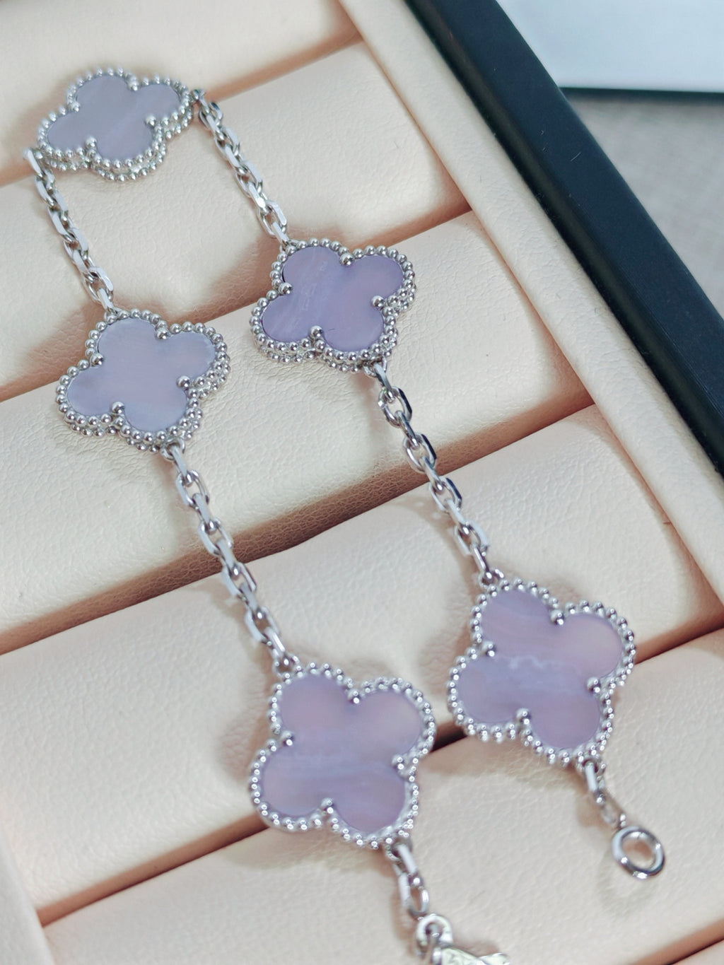 Vintage Alhambra Bracelet, 5 Motifs Chalcedony Edition