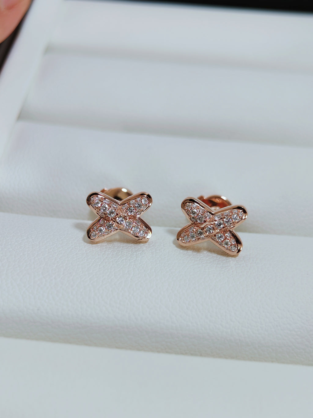 Joséphine Aigrette Impériale Diamond Stud Earrings