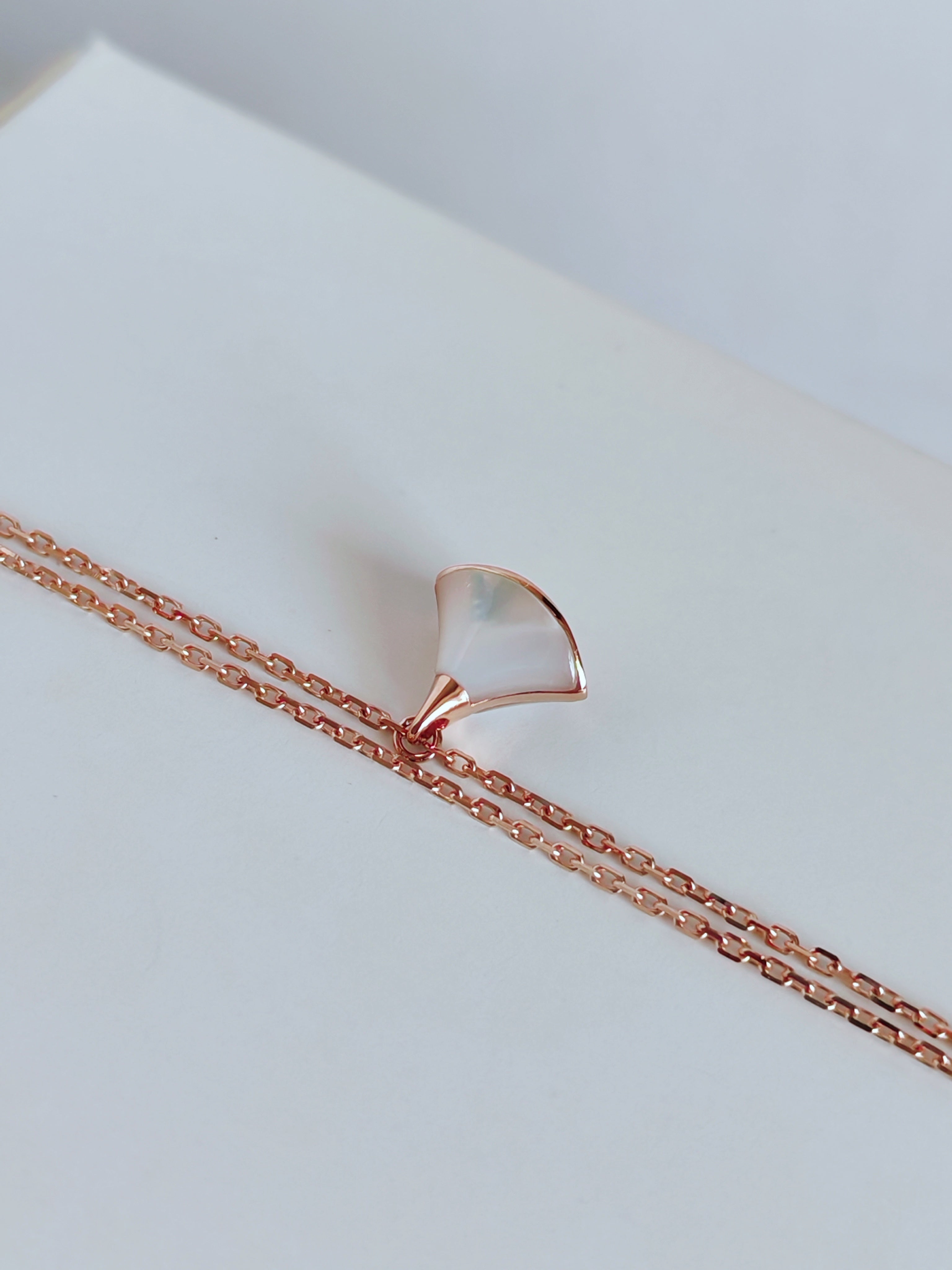 Diva's Dream Mother-of-Pearl Bracelet
