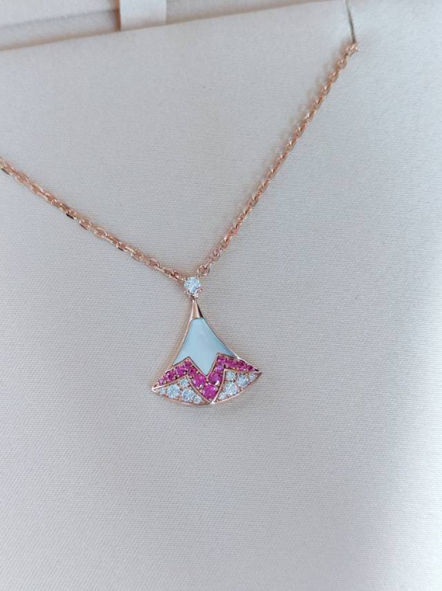 Diva's Dream Mother-of-Pearl, Pink Sapphire & Diamond Necklace