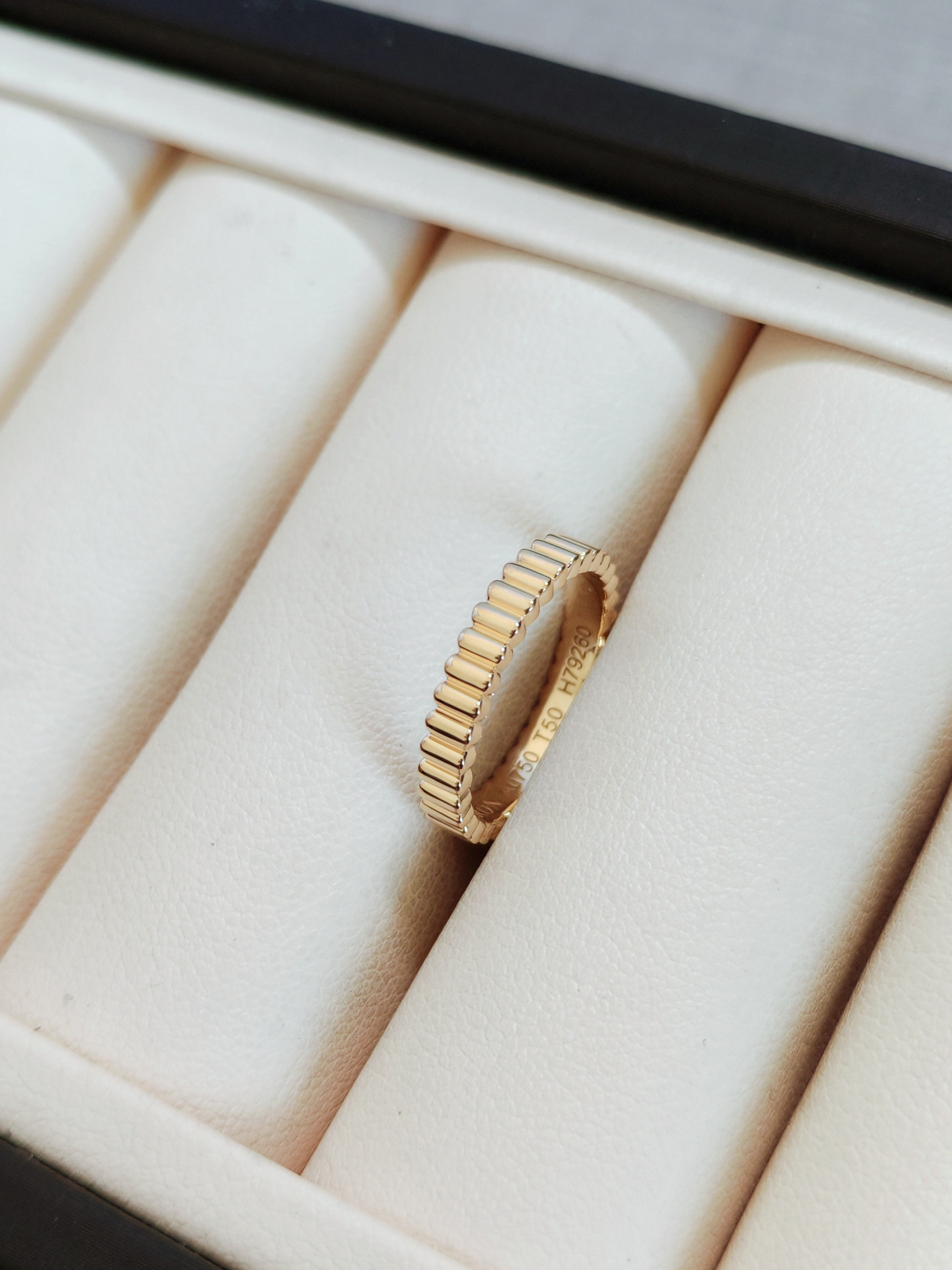 Grosgrain yellow gold wedding band