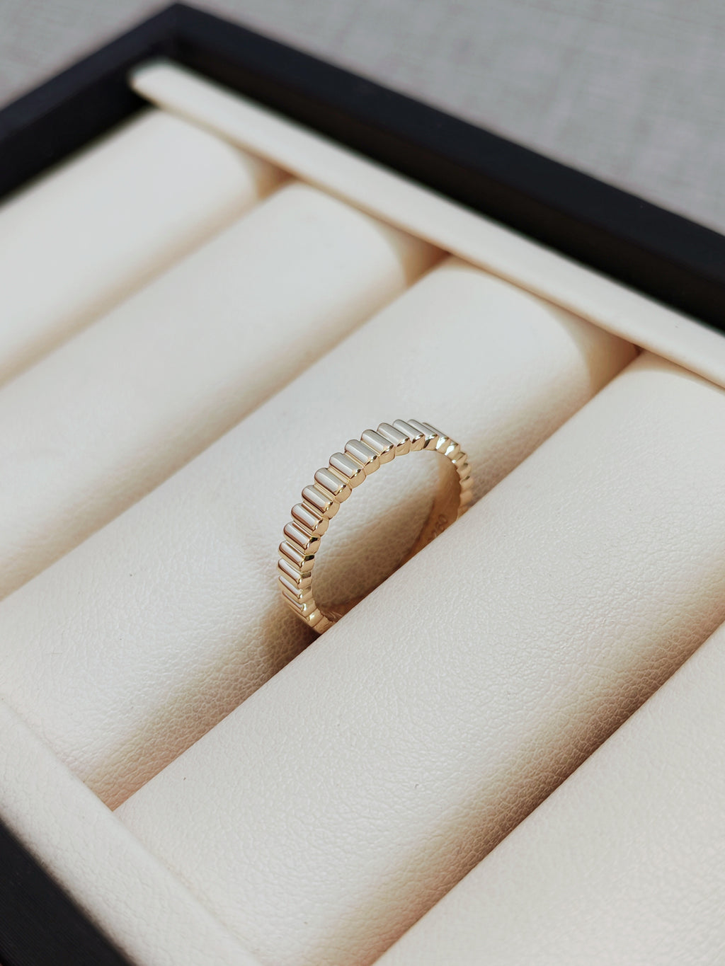 Grosgrain yellow gold wedding band