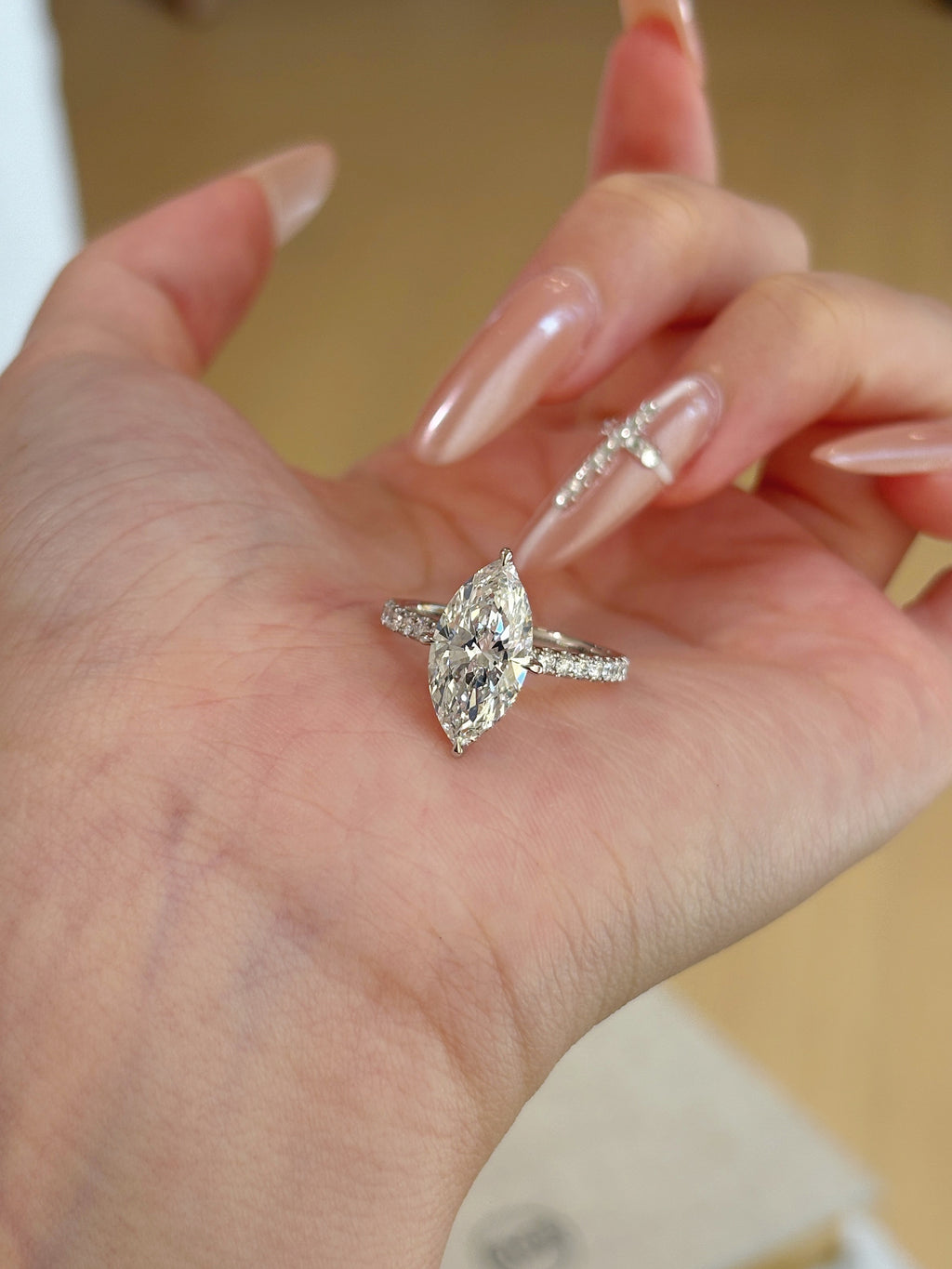 Amoris Diamond ER
