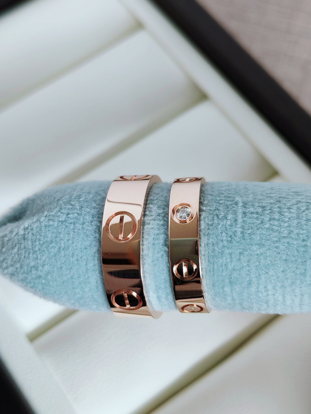 LOVE ring, classic model