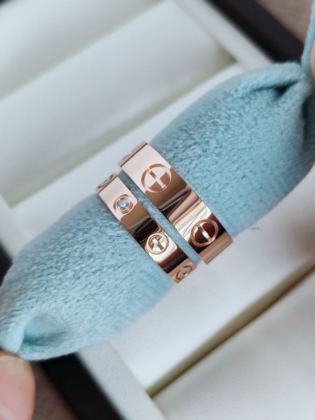LOVE ring, classic model