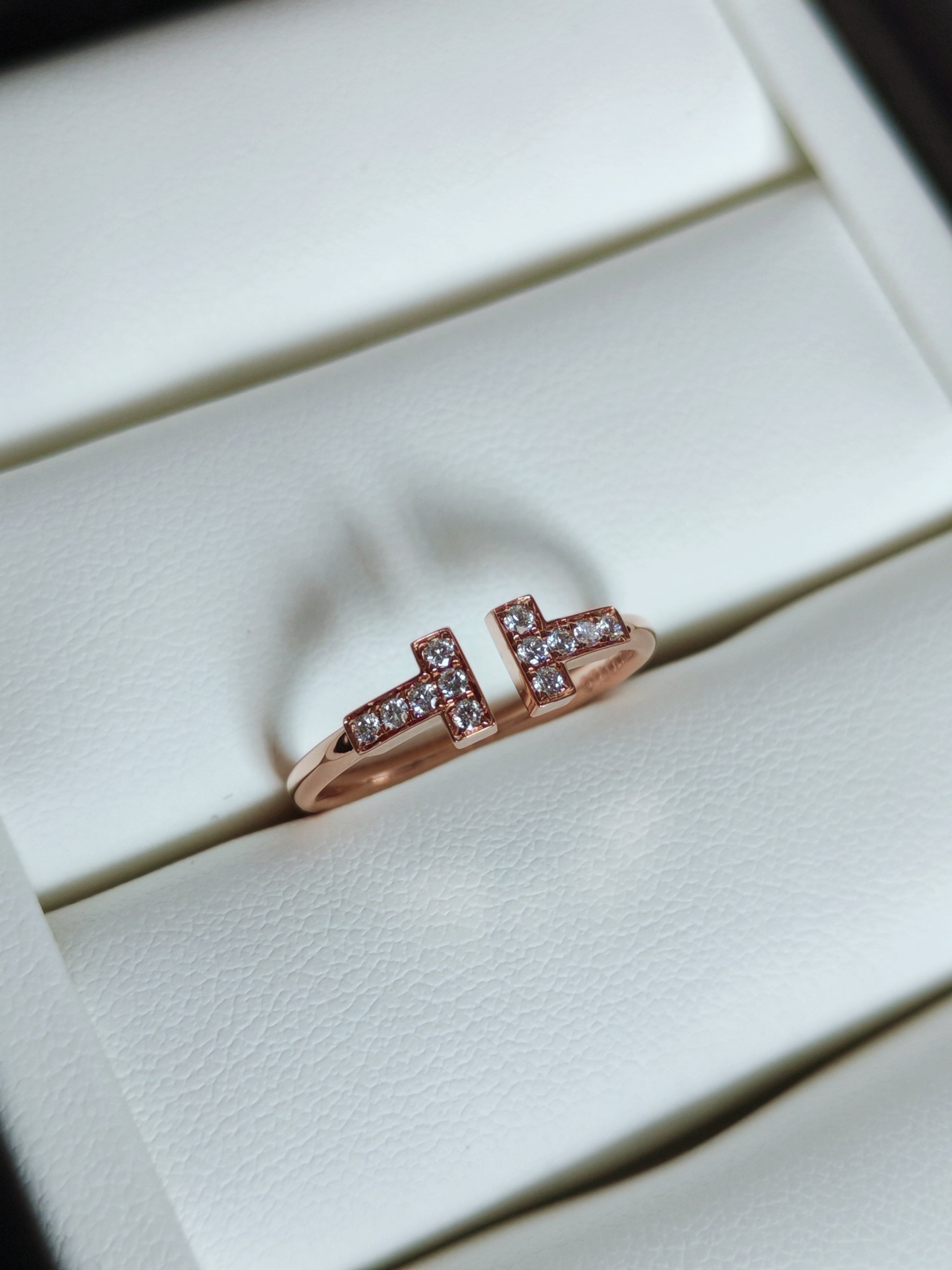 TT Diamond Wire Ring in Rose Gold